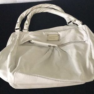 White bag